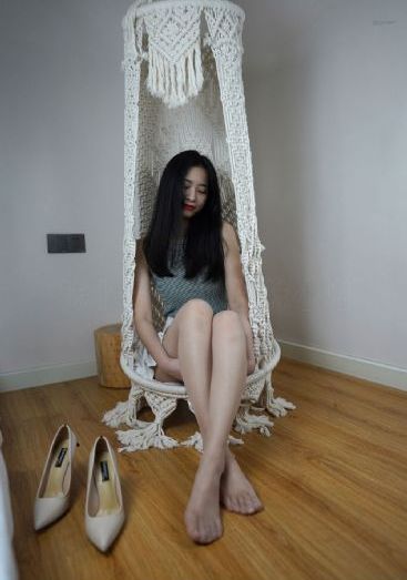 一女七男_BD英语在线播放